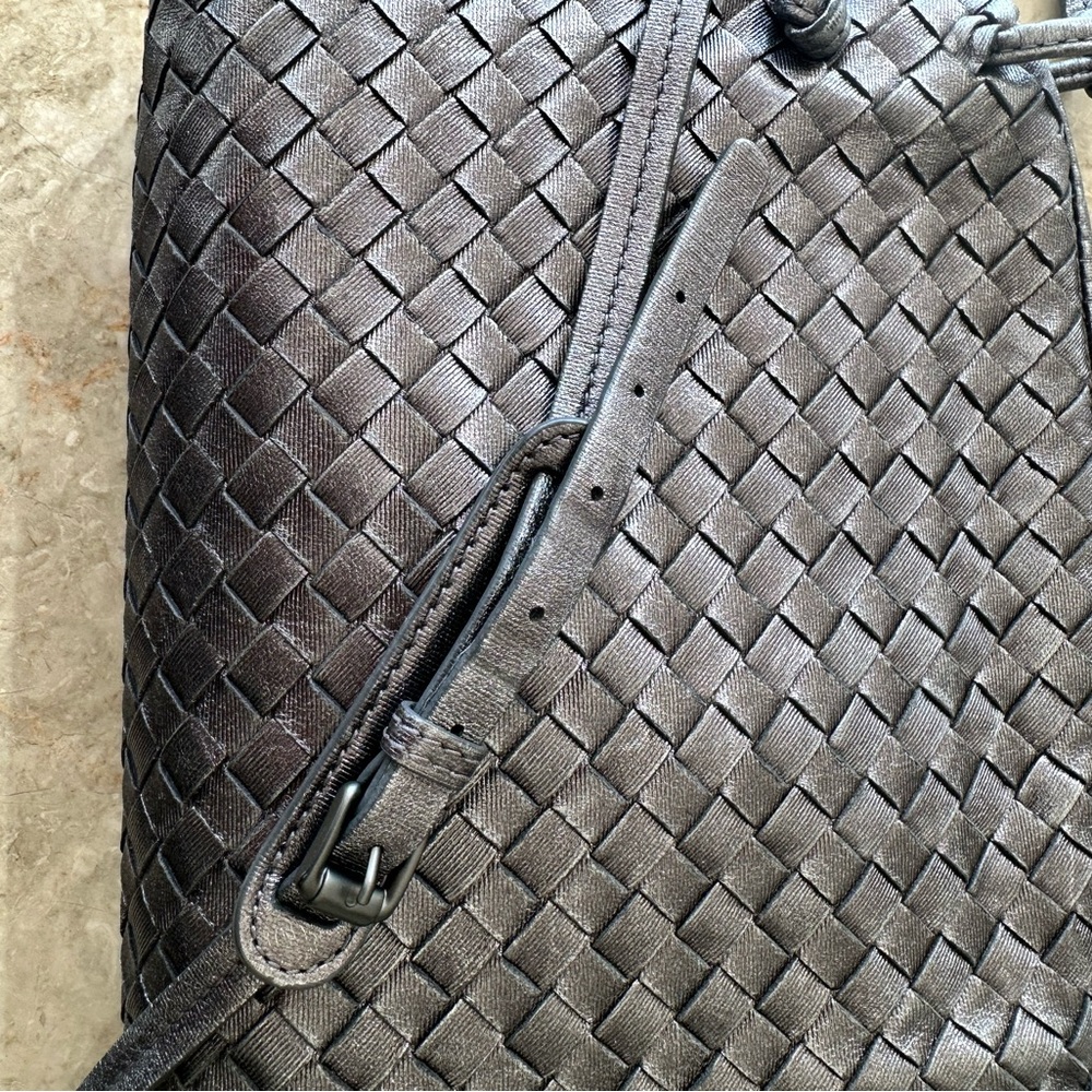 Bottega Veneta Argento Nodini Crossbody Bag - Picture 9 of 11